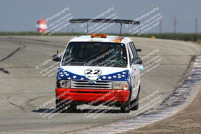 media/Sep-28-2025-24 Hours of Lemons (Sun) [[5dfe0e5f6e]]/12pm (Outside Grapevine)/